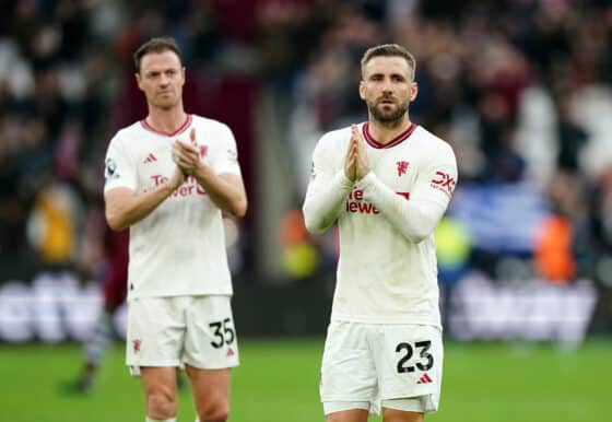 Ман Юнайтед - Астън Вила Състави 1