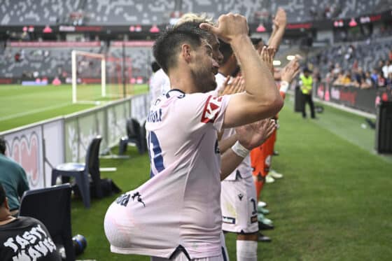 Melbourne Victory vs Brisbane Roar Player