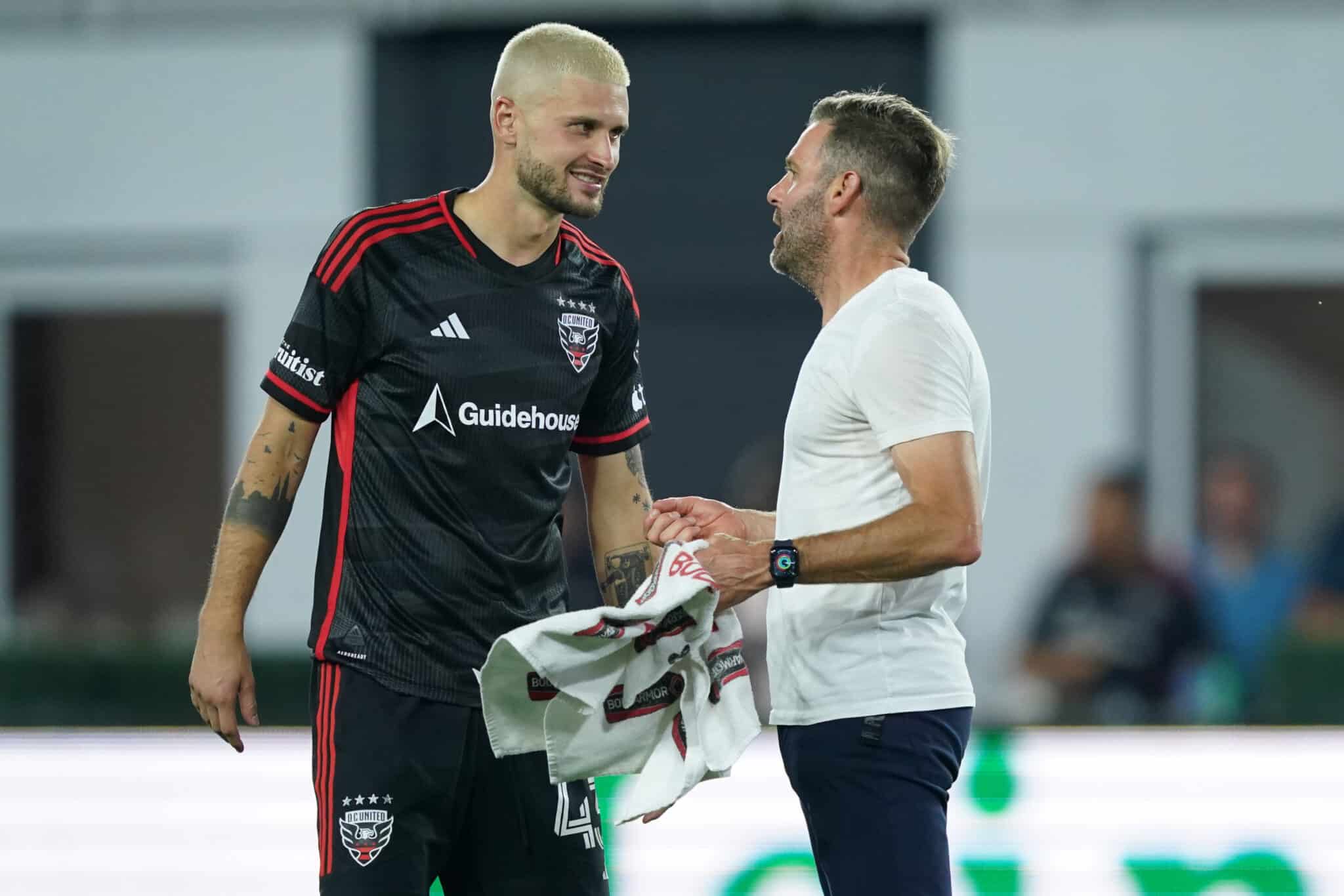 New York Red Bulls vs DC United player