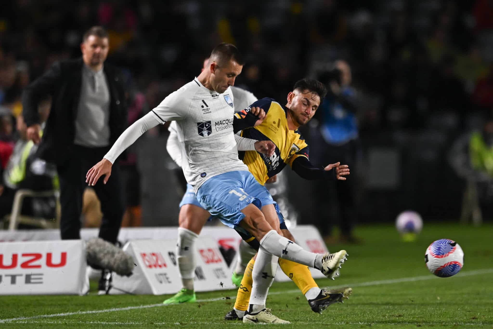 Adelaide United vs Central Coast Mariners Predictions 1