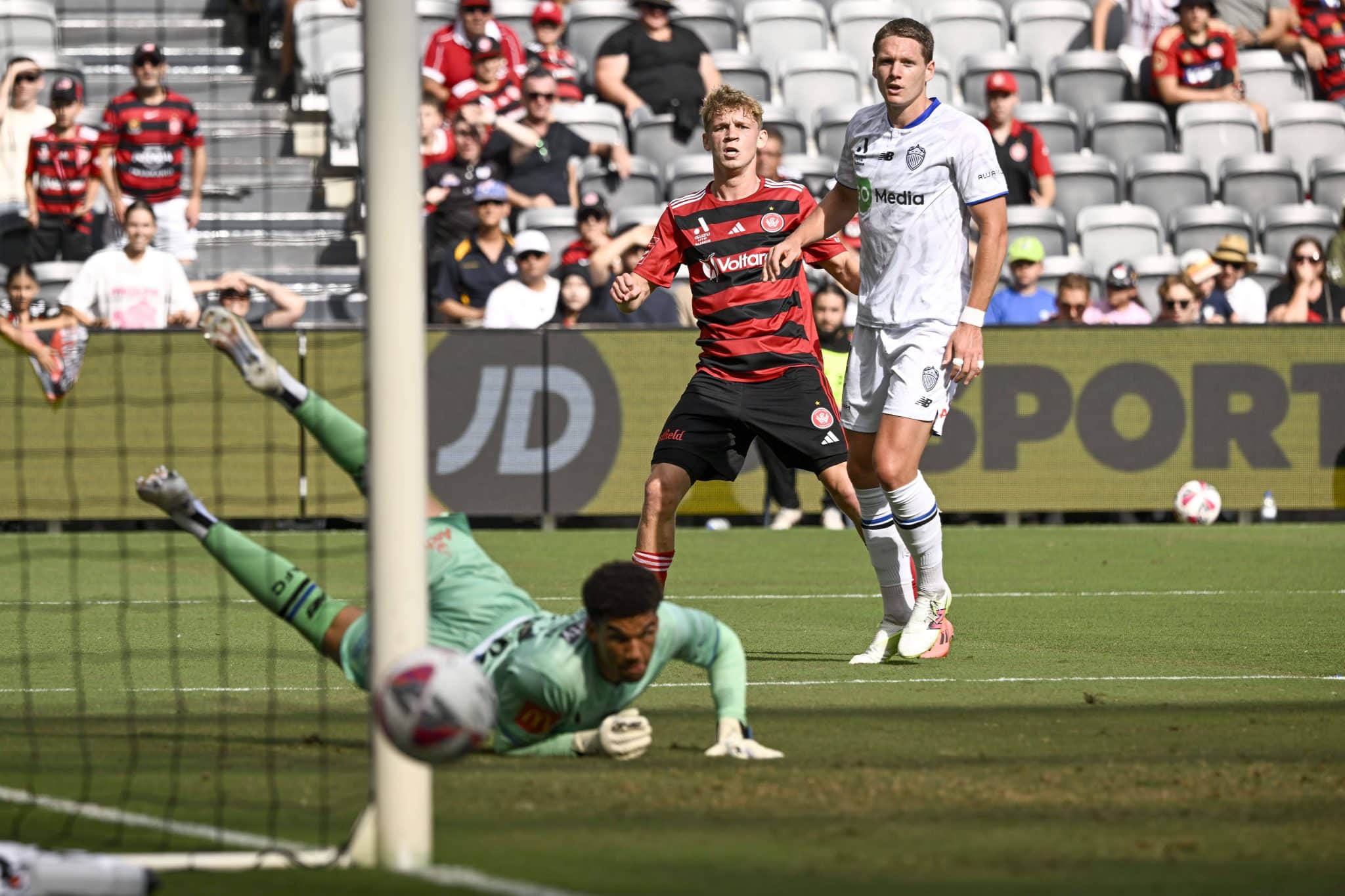 Sydney vs Auckland prediction, odds & betting tips &ndash; 12/04/2025