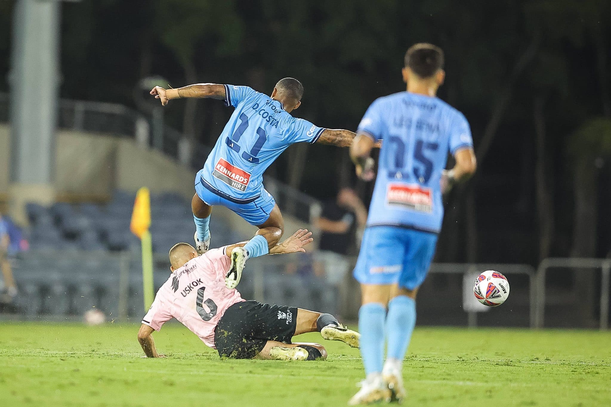 Sydney vs Wellington Phoenix prediction, odds & betting tips &ndash; 16/03/2025