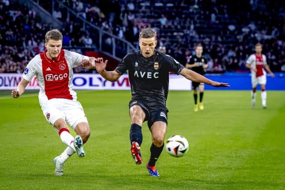 Willem II &ndash; Ajax op TV en Livestreams: Waar kan ik het kijken? (13/04/2025)