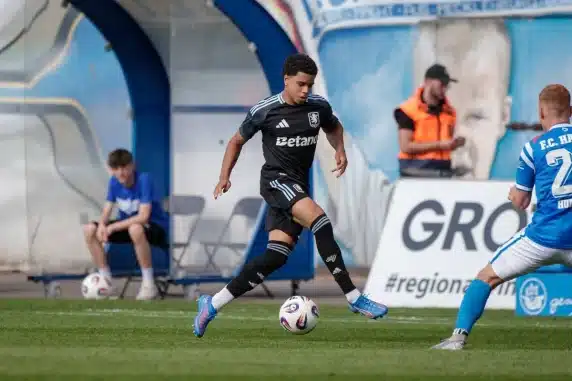 Aston Villa vs Roma előrejelz&eacute;s, es&eacute;lyek &eacute;s fogad&aacute;si tippek &ndash; 2025.08.06.