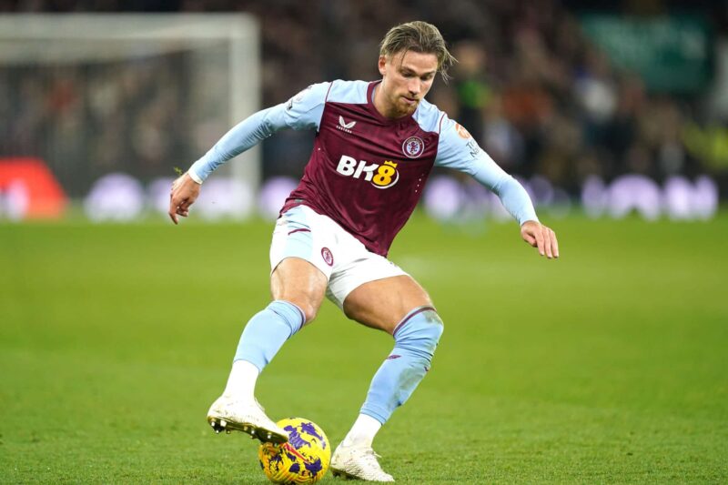 Premier League yellow cards betting