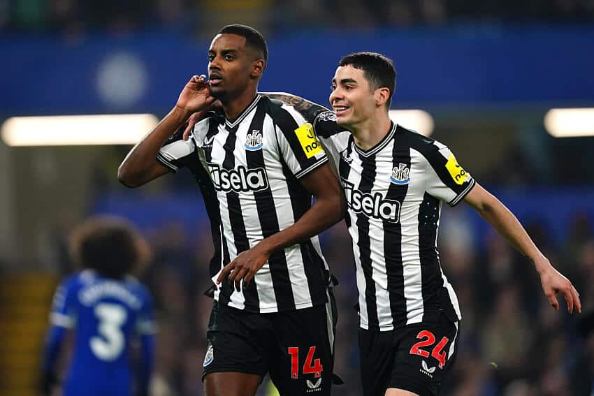 Isak is favourite in our Newcastle first goalscorer odds