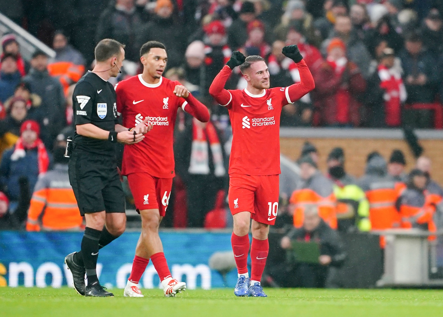 Алексис МакАлистер