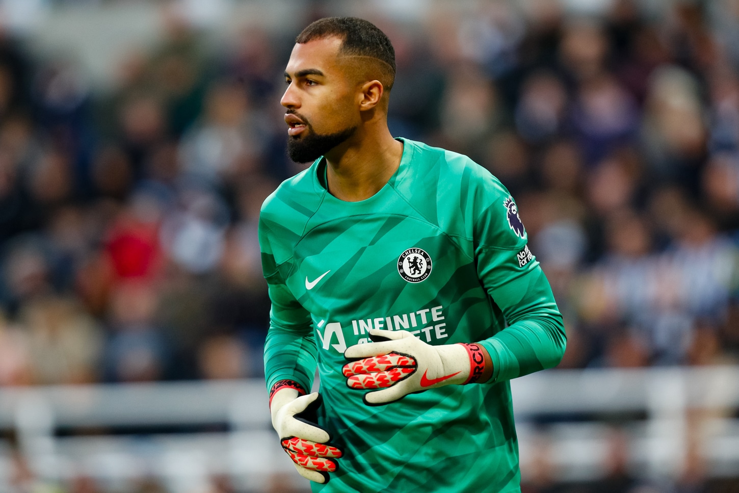 Chelsea transfer news: Enzo Maresca could reignite interest in &pound;25m Robert Sanchez replacement