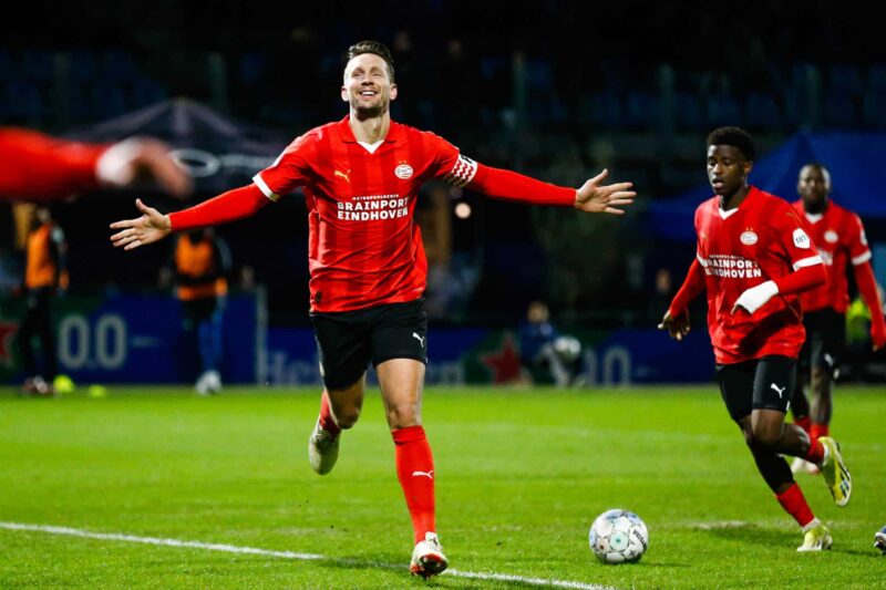 PSV's Luuk de Jong in action