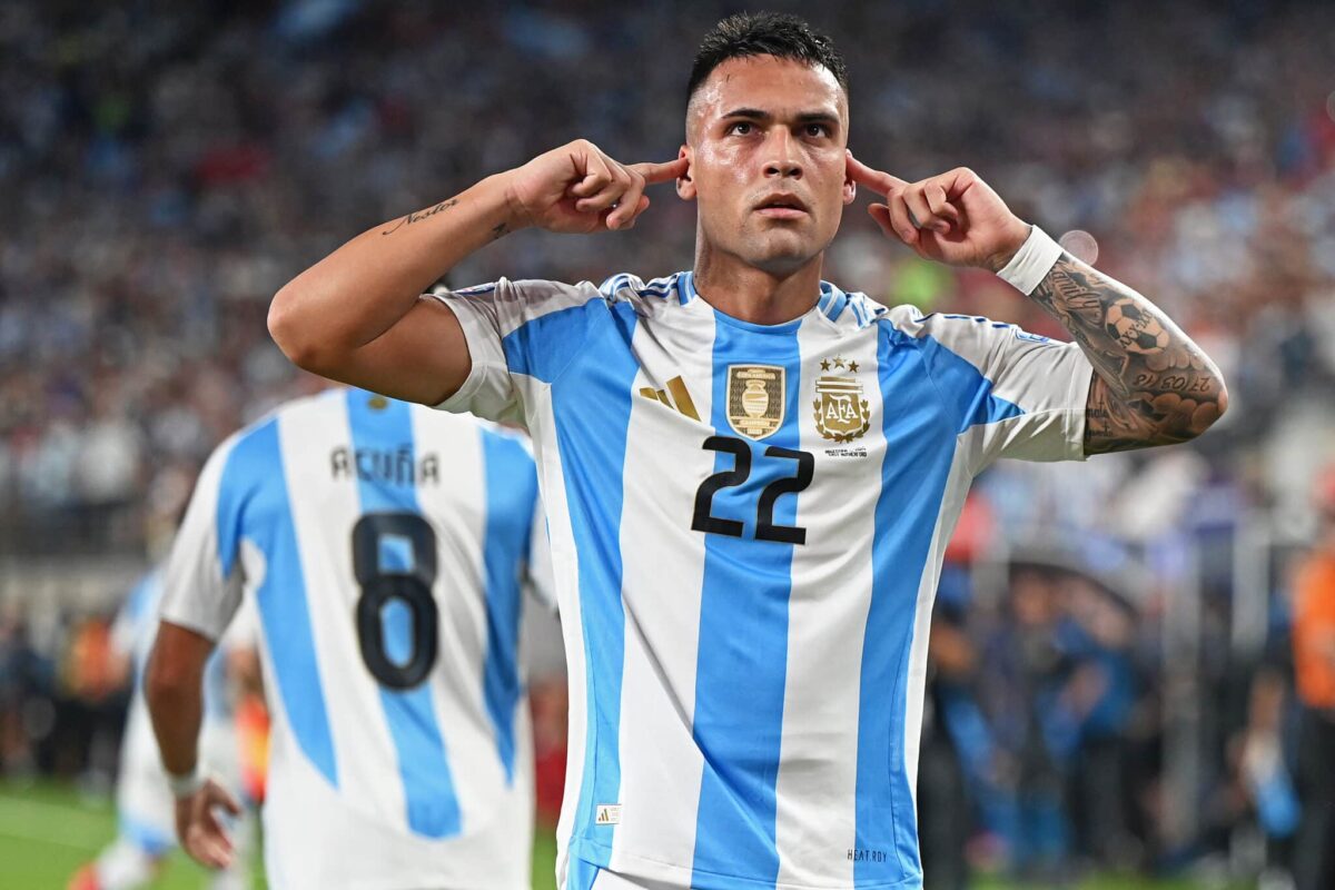 Lautaro Mart&iacute;nez player to watch
