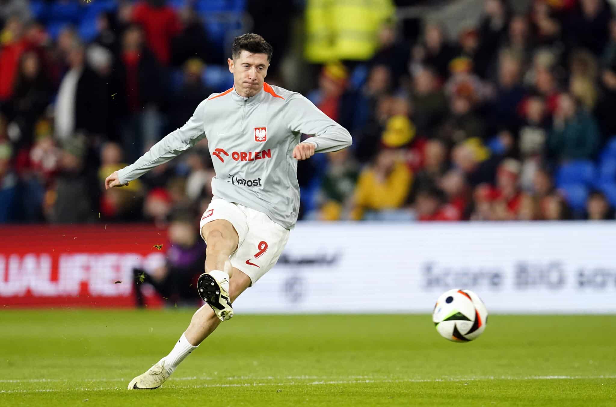 Robert Lewandowski player to watch