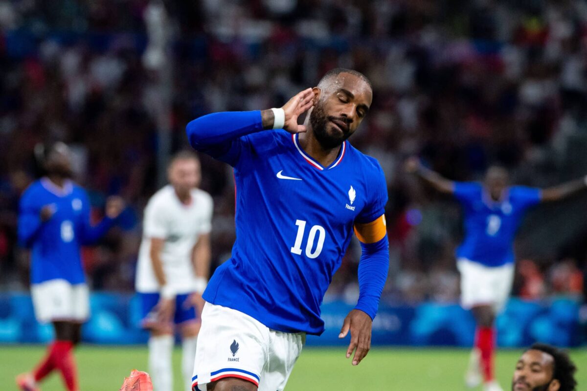Alexandre Lacazette player to watch