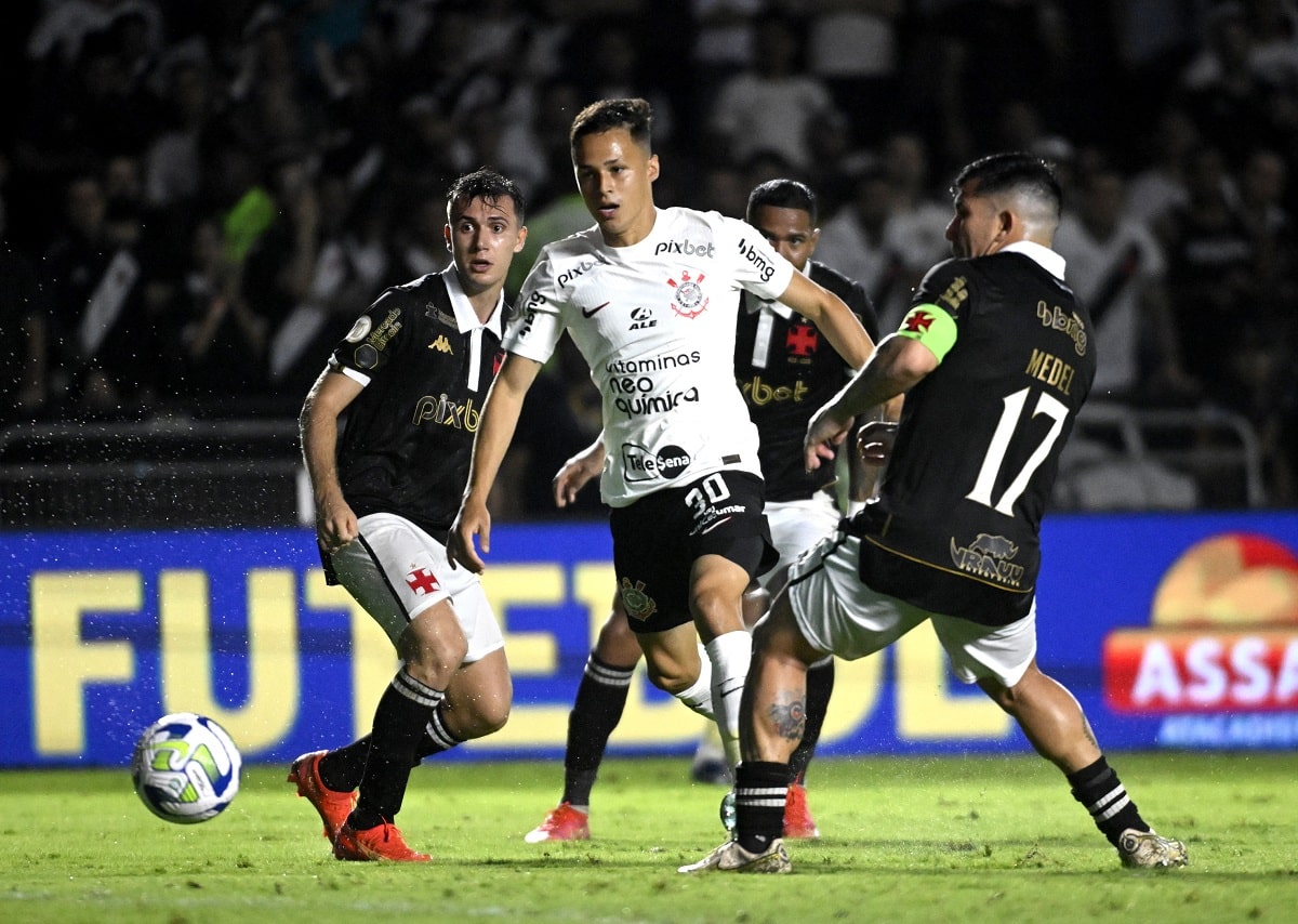 Vasco da Gama vs Corinthians prediction, odds & betting tips 10/07/2024