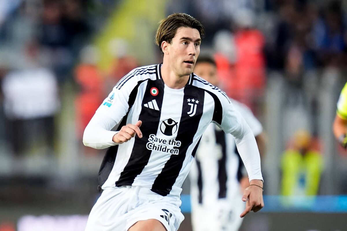 Arsenal to make move for Vlahovic? Gunners target &euro;65 striker: Whisper+ verdict