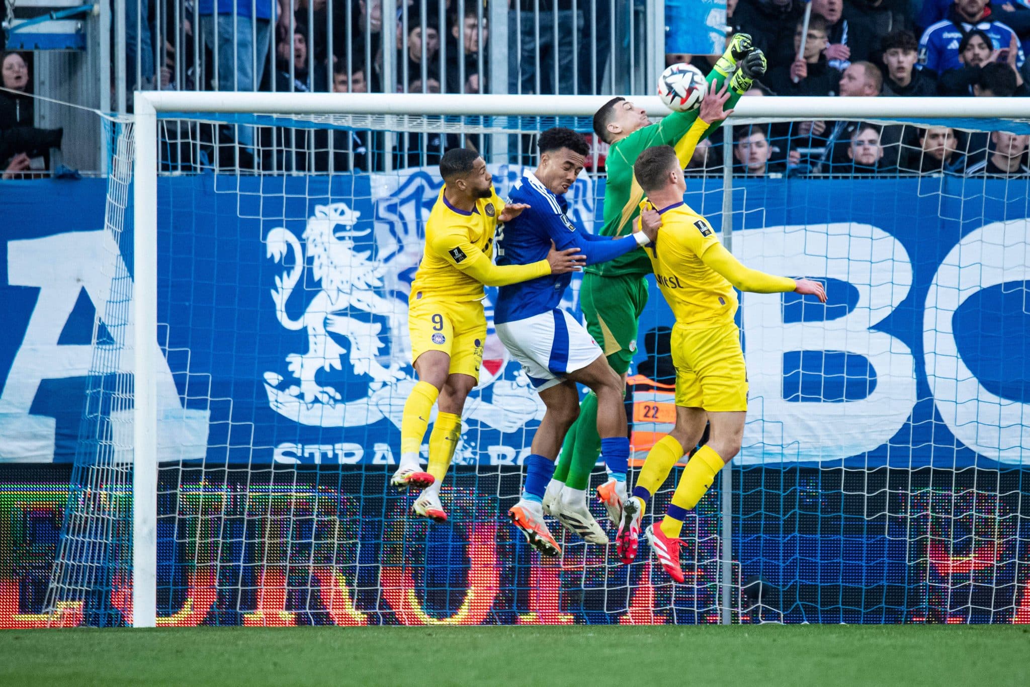 Strasbourg vs Nice prediction, odds & betting tips &ndash; 12/04/2025