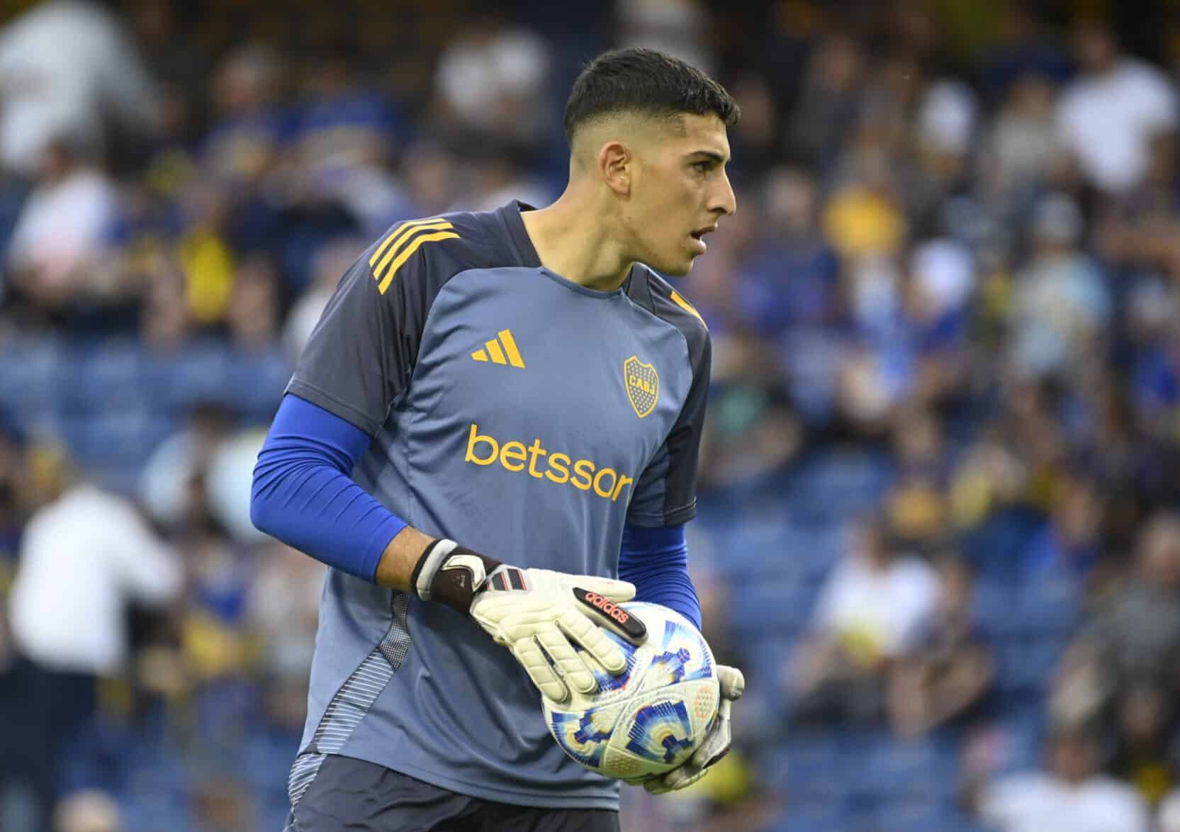 Arsenal transfer gossip: Competition for Raya to arrive in January? Whisper+ verdict