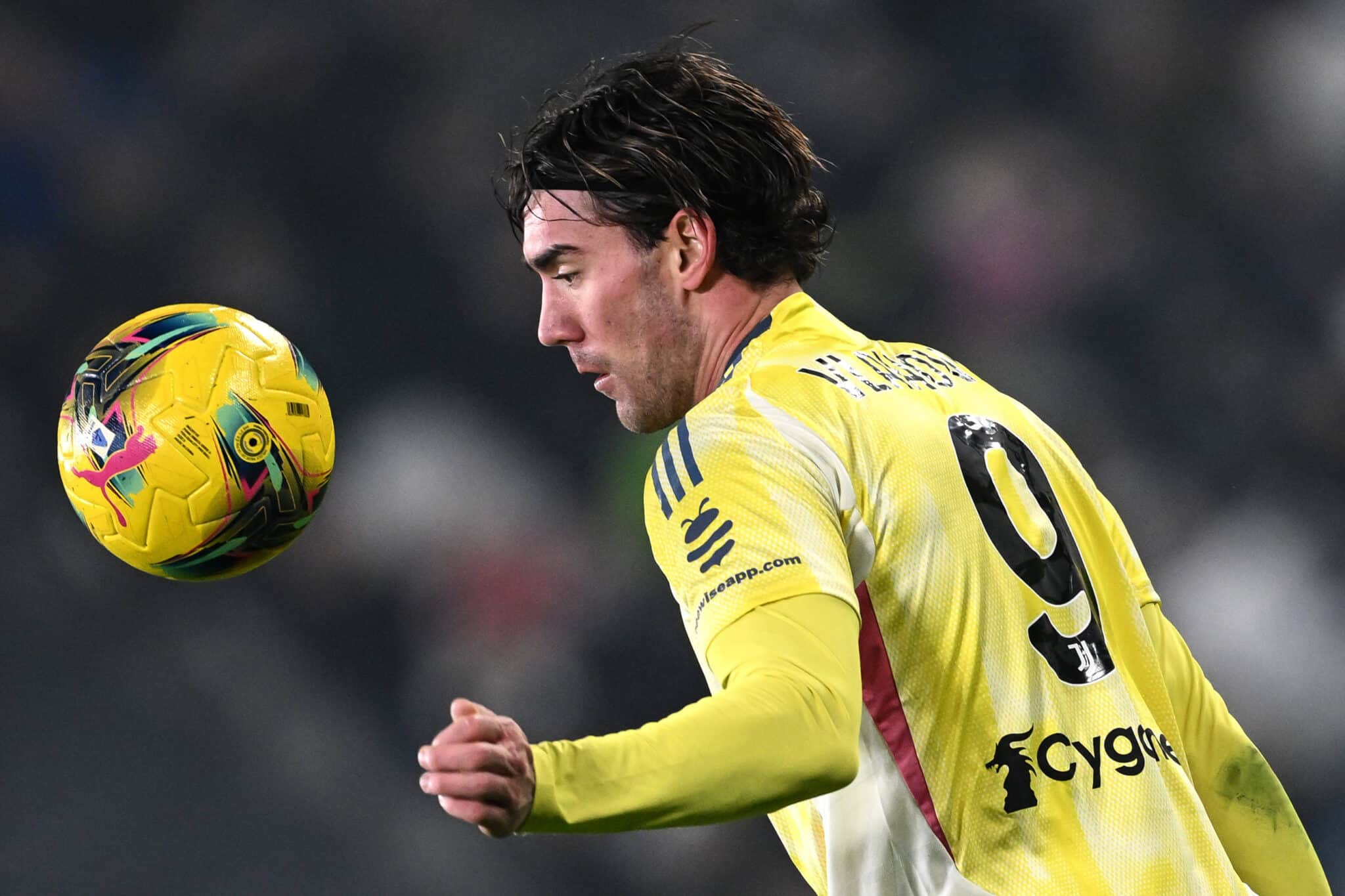 Vlahovic transfer latest: Juve striker now top of Arsenal&rsquo;s wish list? Whisper+ verdict