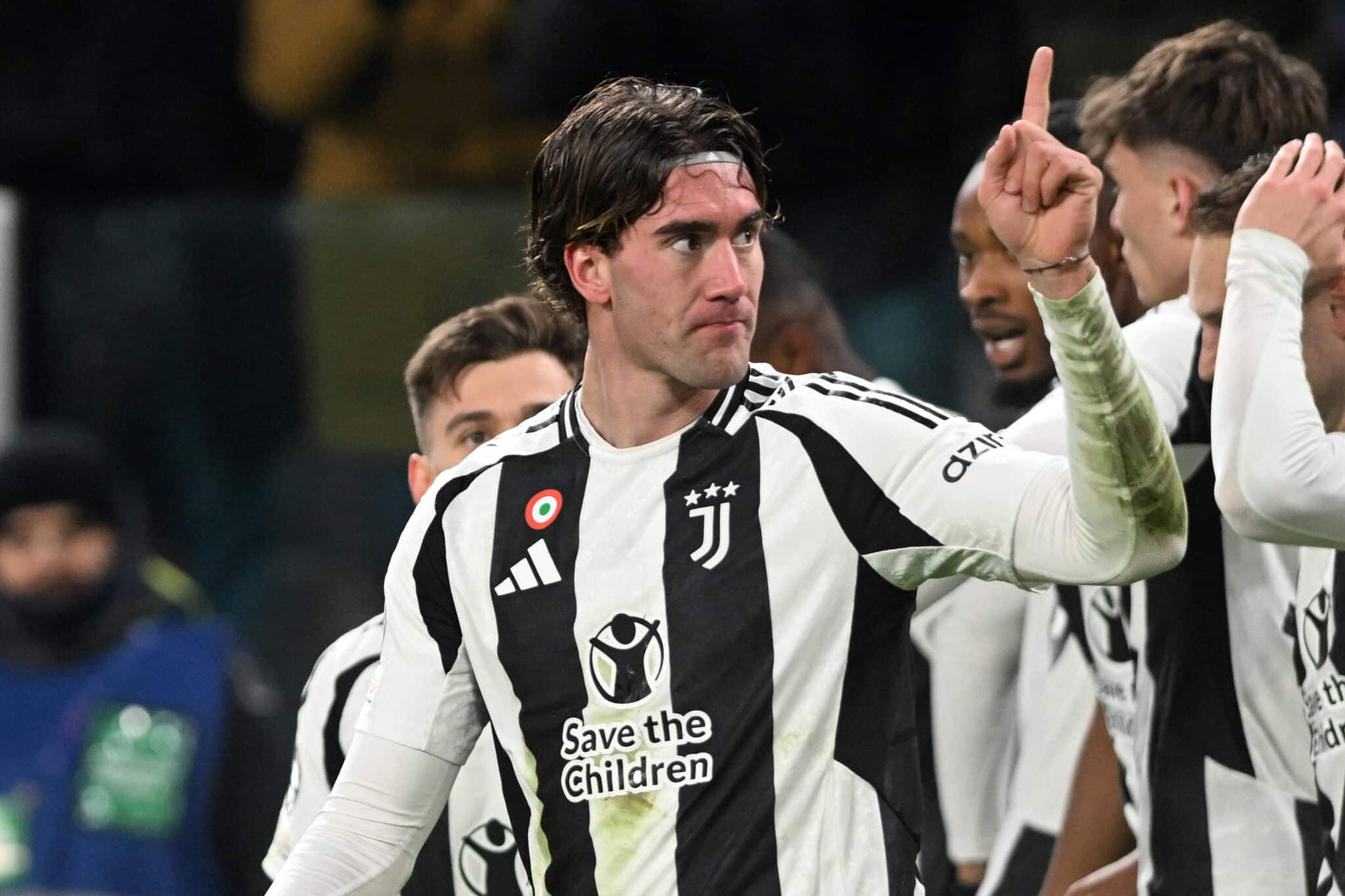 Vlahovic transfer: Man Utd joining the Premier League tussle for Serbian striker? Whisper+ verdict