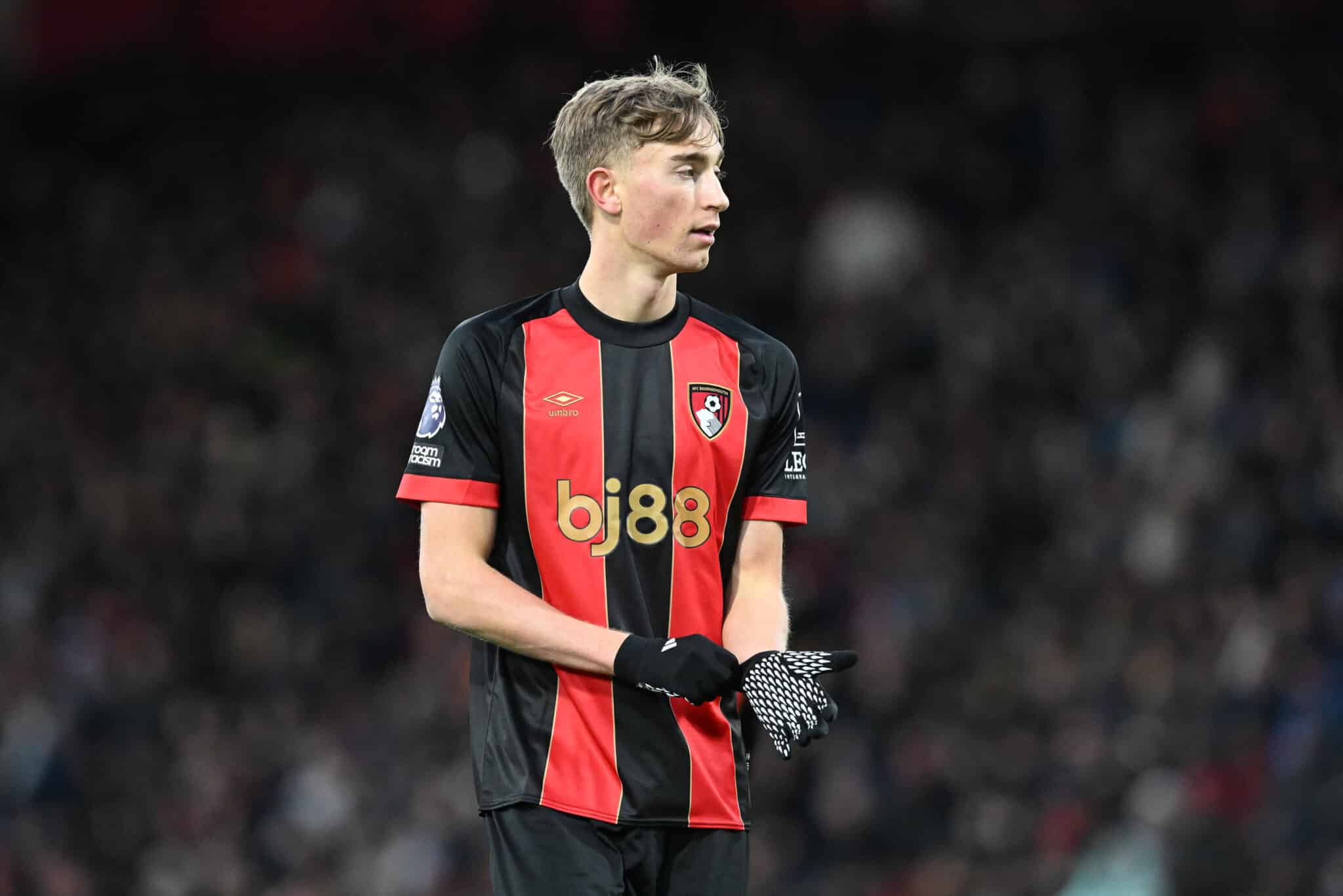 Huijsen transfer tussle sees Man Utd go head-to-head with rivals? Whisper+ verdict