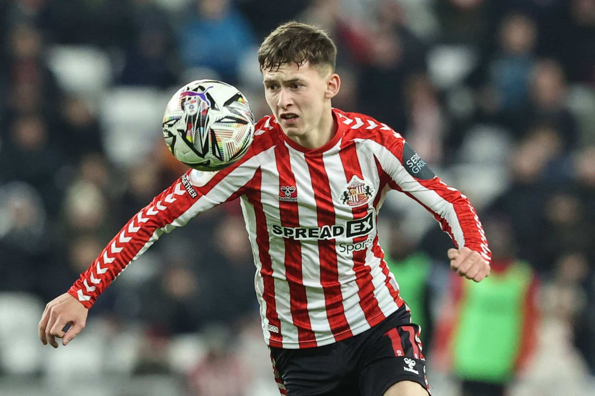 West Ham targeting Sunderland star as Graham Potter eyes midfield reinforcements &ndash; Whisper+ verdict
