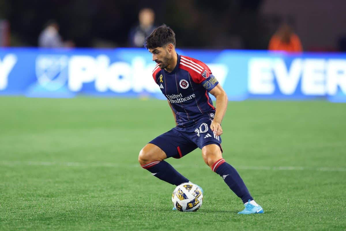 Carles Gil player to watch