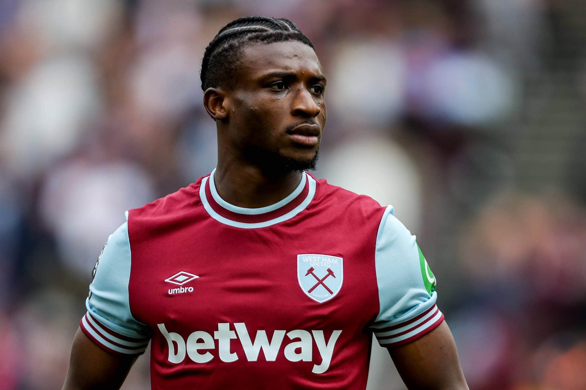 Today&rsquo;s Best Transfer Gossip & Rumours with Whispers Five: Spurs keen on signing West Ham star
