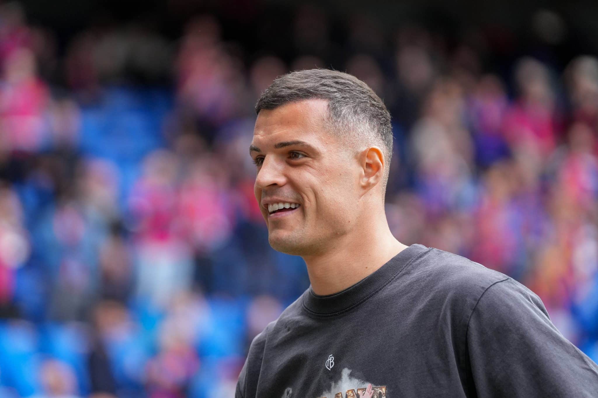 Today&rsquo;s Best Transfer Gossip & Rumours with Whispers Five: Sunderland make move for ex-Arsenal star