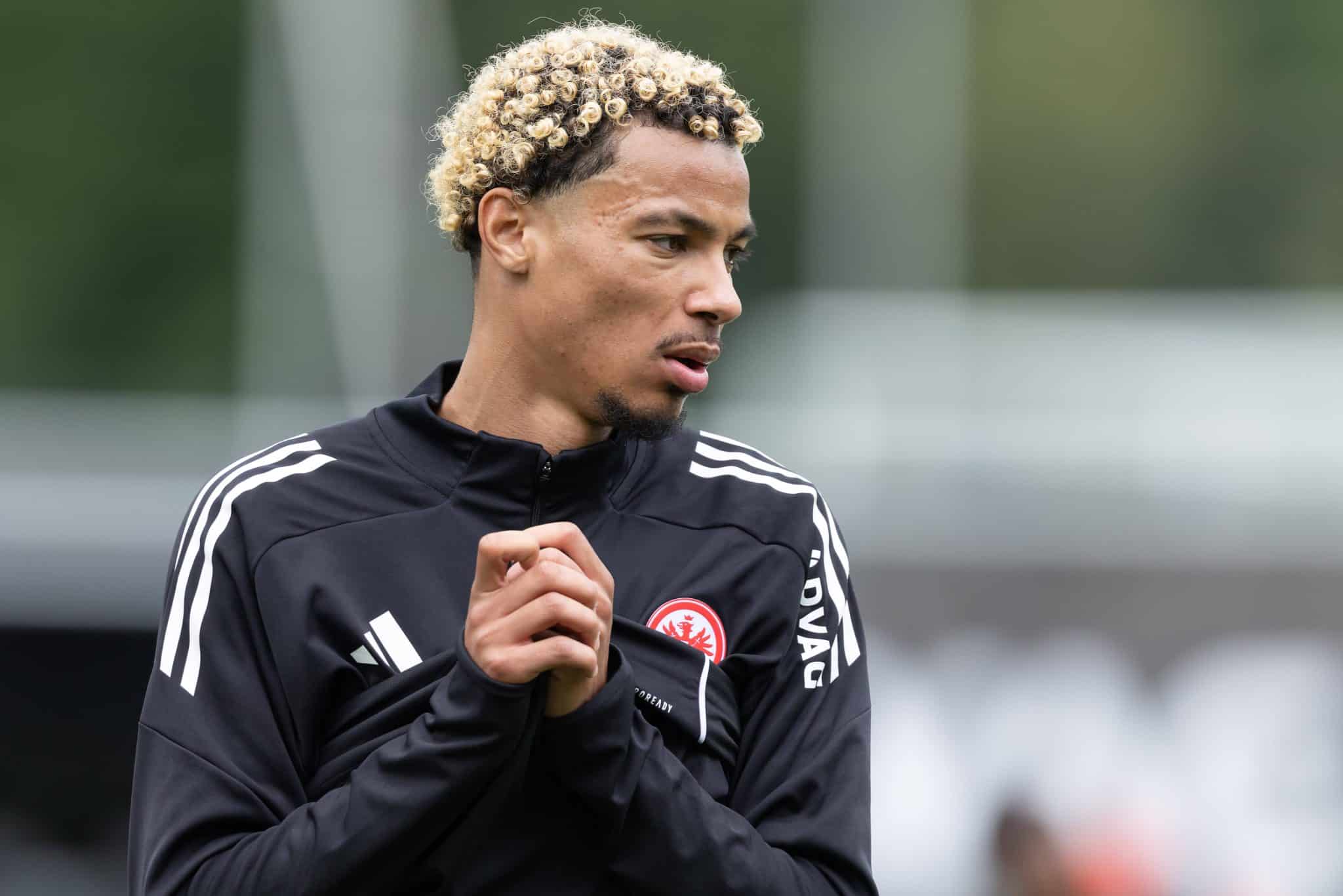 Hugo Ekitike transfer