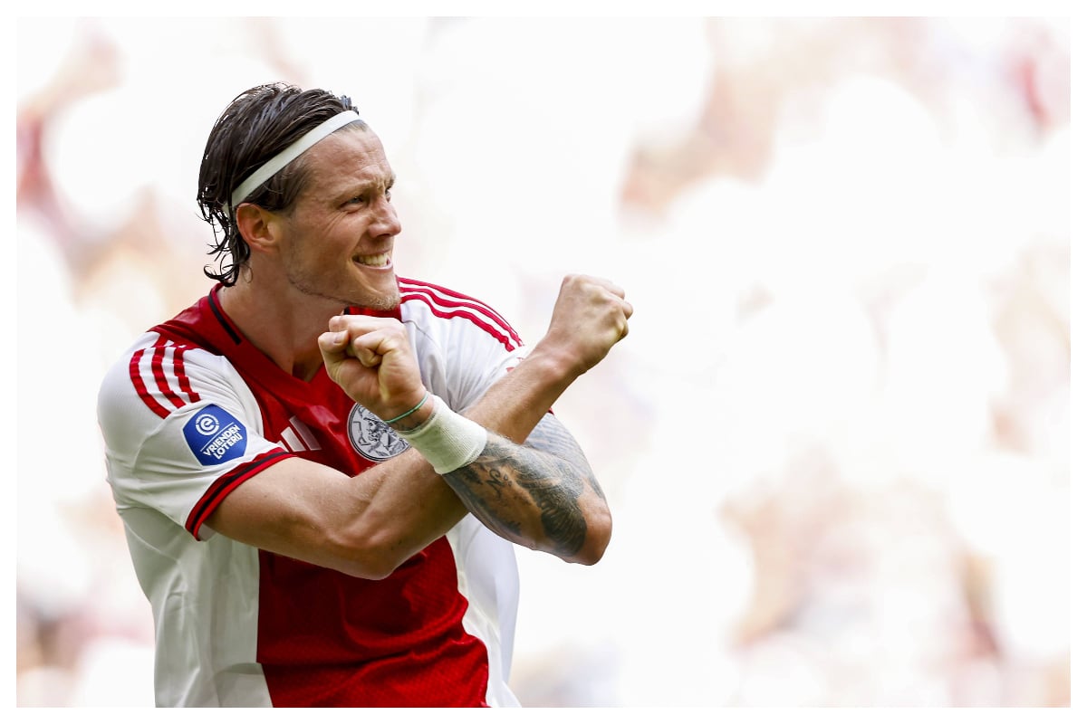 Wout Weghorst celebrating his goal for Ajax || Credit - Imago
