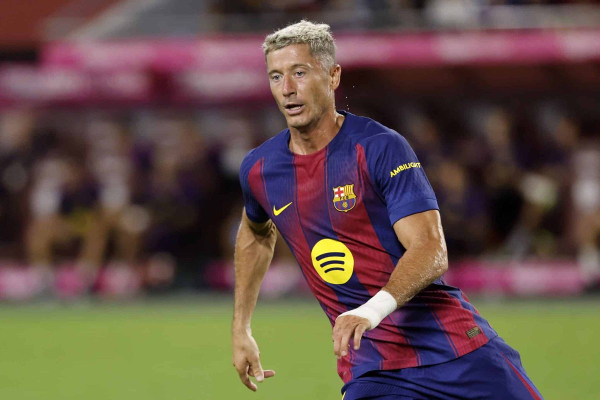 Robert Lewandowski player to watch