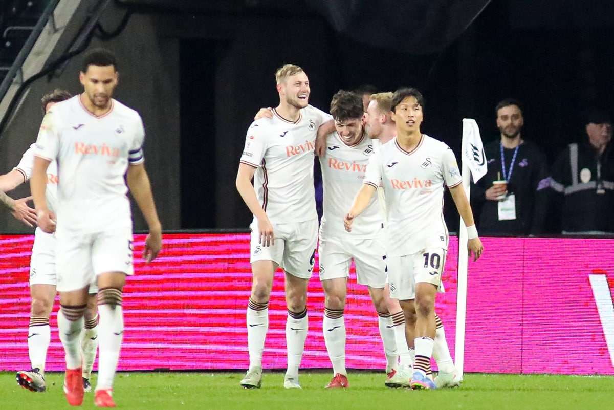 Swansea vs Crawley prediction, odds & betting tips 12/08/2025