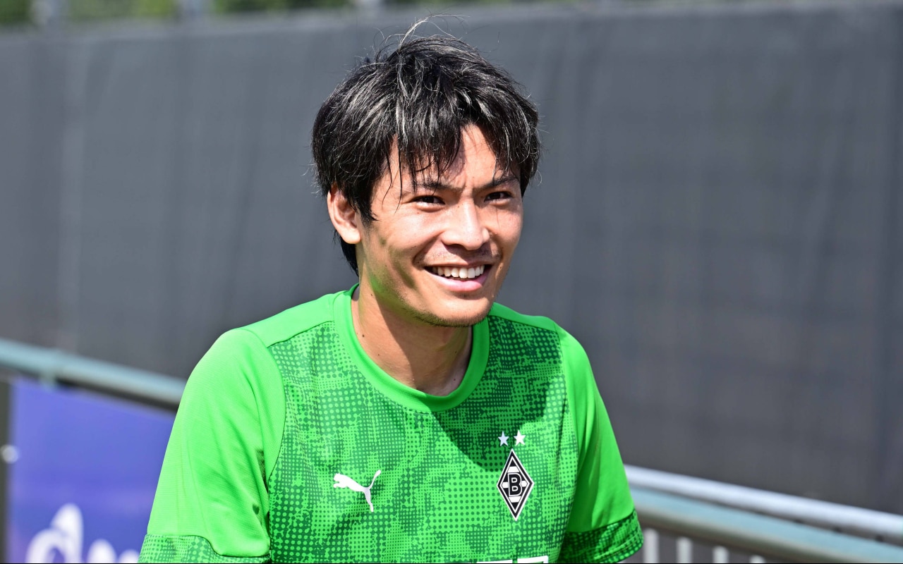 Shuto Machino of Monchengladbach 