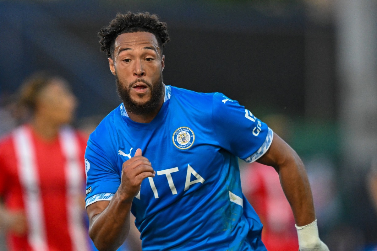 Kyle Wootton in action for Stockport County