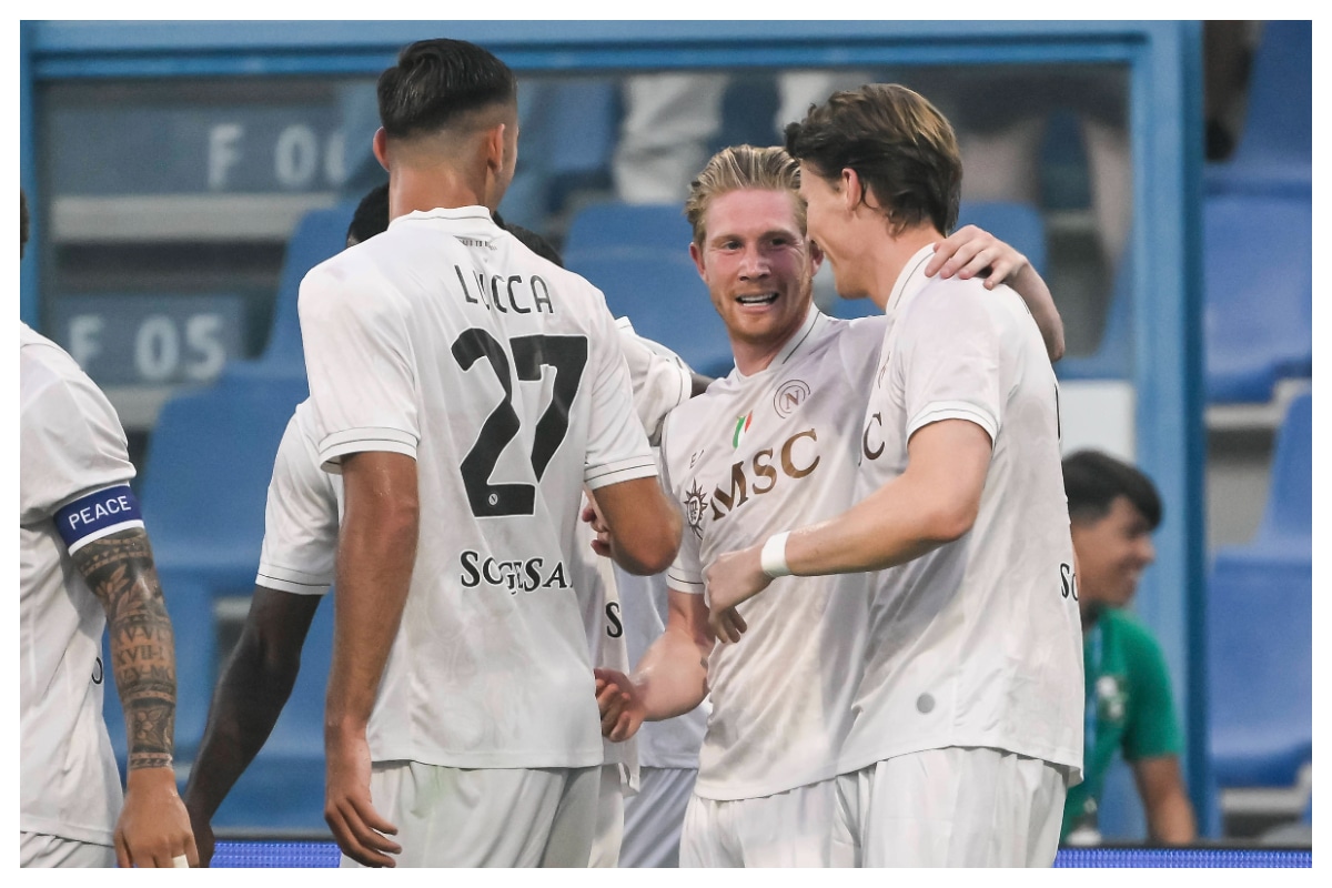 Kevin De Bruyne celebrating with his teammates || Credit - Imago