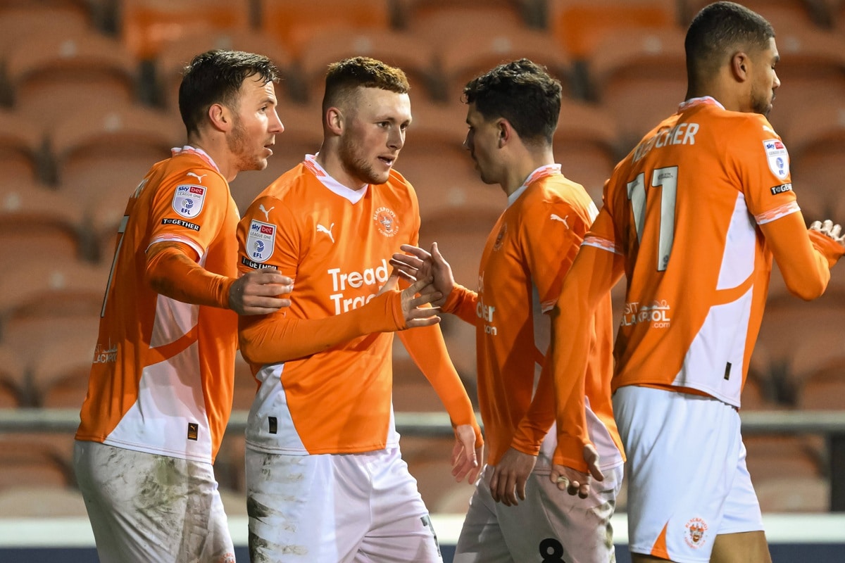 Cambridge Utd vs Luton prediction, odds & betting tips 07/10/2025
