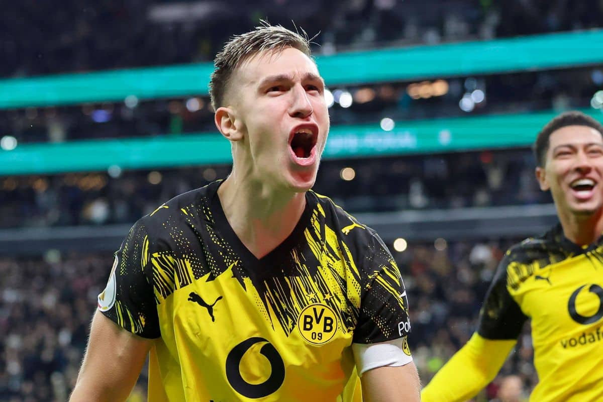 Augsburg vs Borussia Dortmund prediction, odds & betting tips 31/10/2025