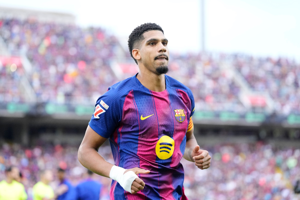 Chelsea transfer news: Blues switch focus from Ronald Araujo to another Barca defender