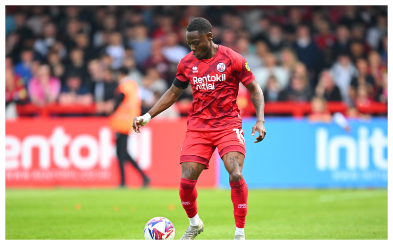 Rushian Hepburn-Murphy in action for MK Dons || Credit || IMAGO /&nbsp;Pro Sports Images