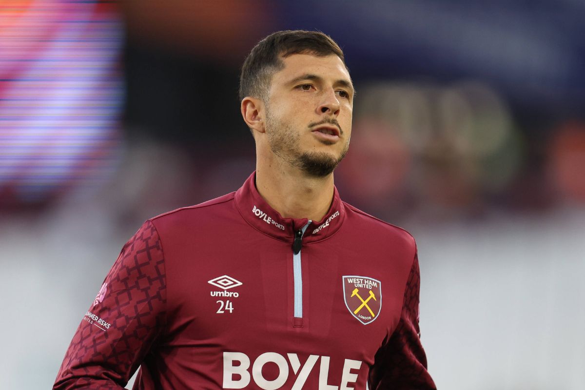 Guido Rodriguez in action for West Ham - Photo by IMAGO / Sports Press Photo