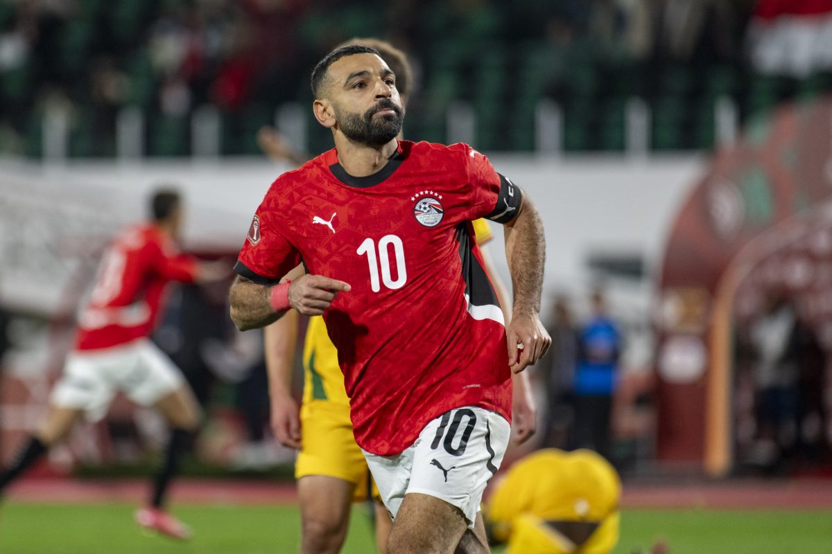 Liverpool transfer news: Salah talks loom, Heskey weighs in