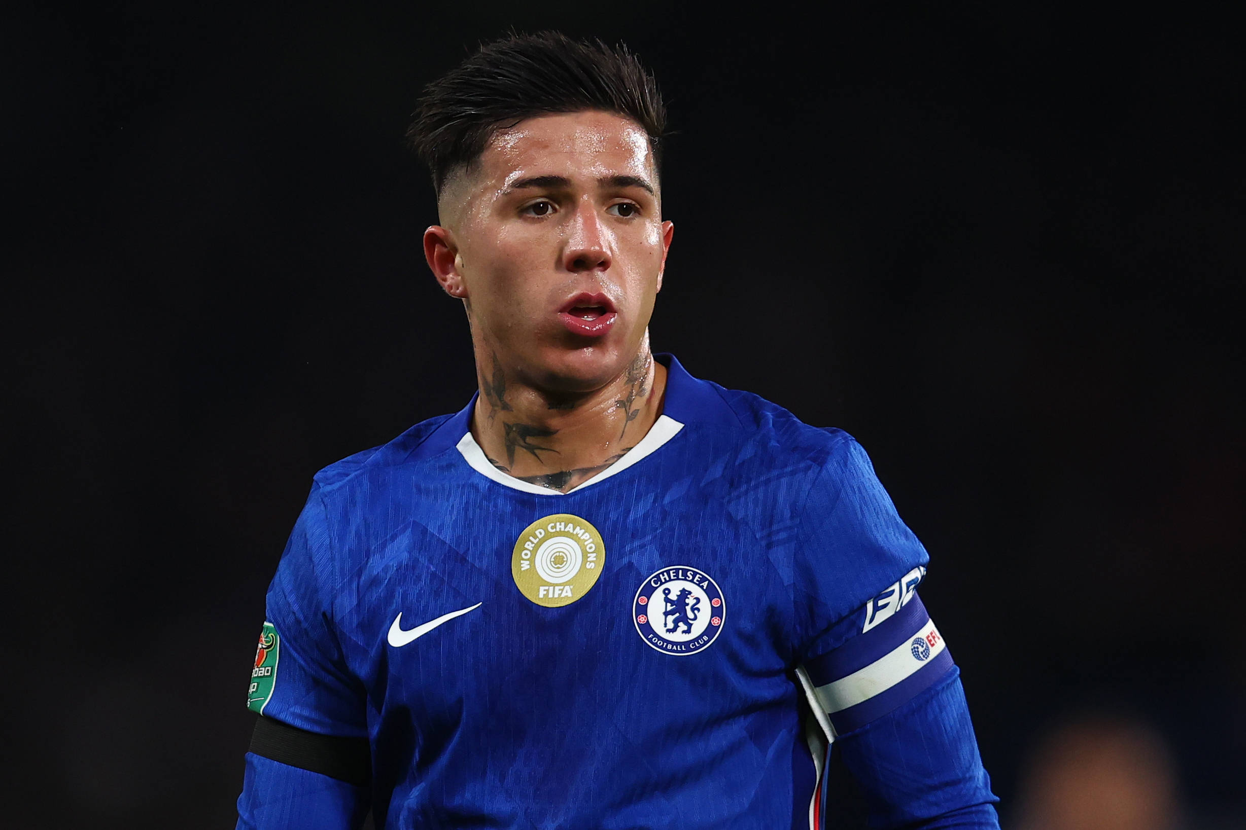 Latest transfer news today: Enzo Fernandez linked with a move across Europe as David Moyes eyes experienced striker