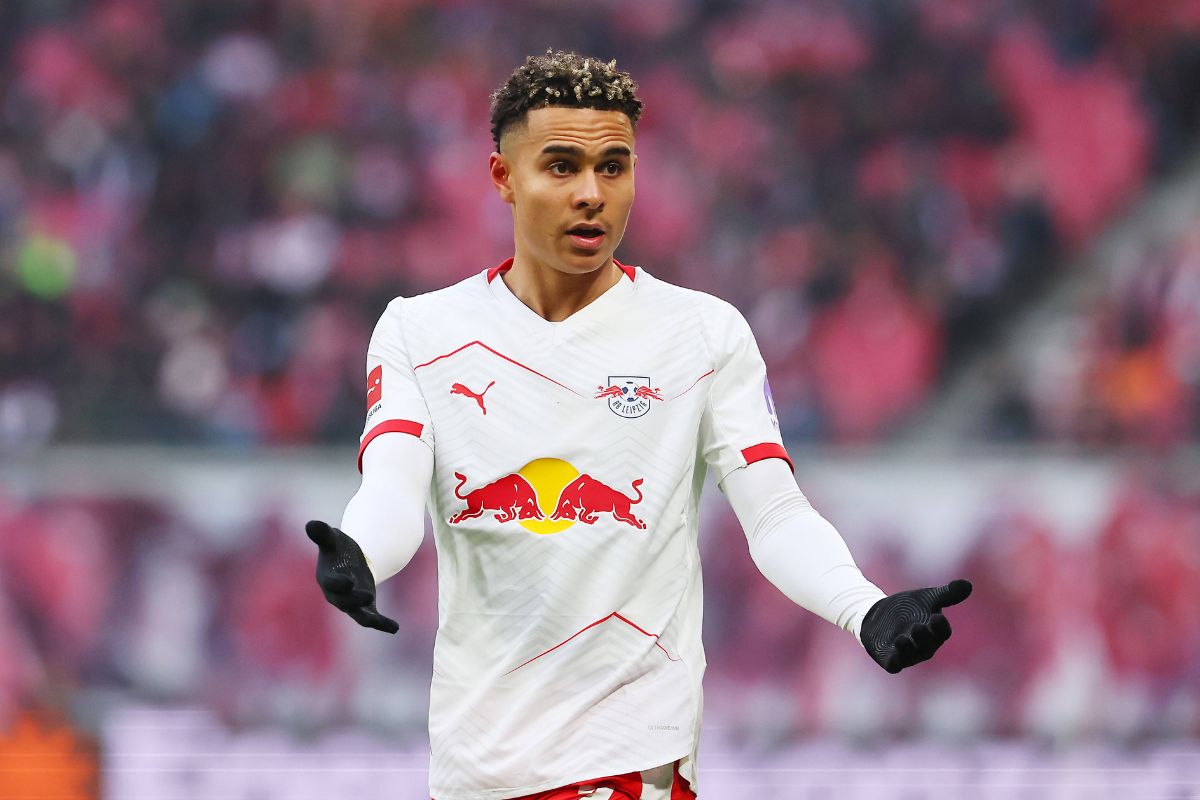 Antonio Nusa pictured in action for RB Leipzig.