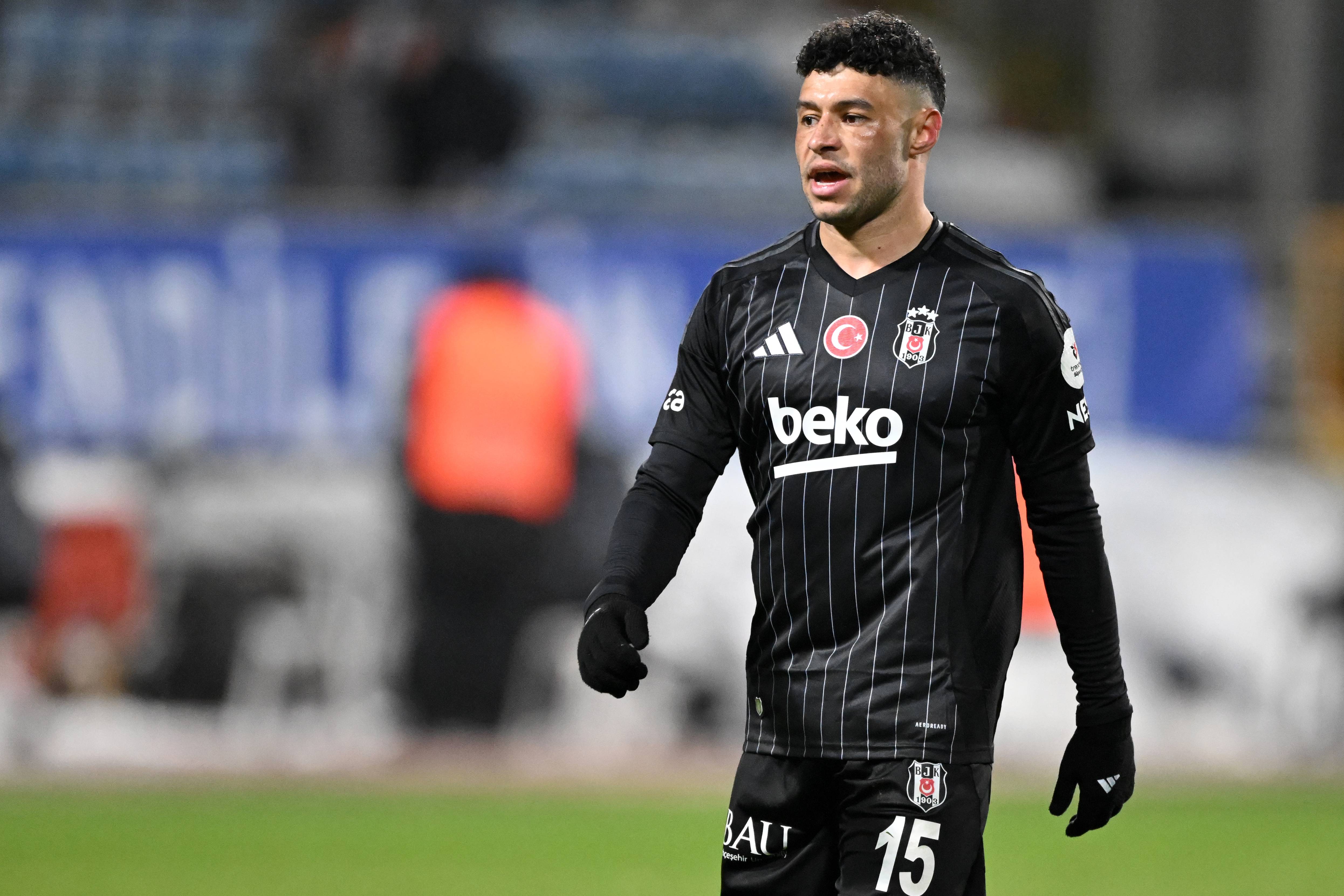 Alex Oxlade-Chamberlain in action for Besiktas